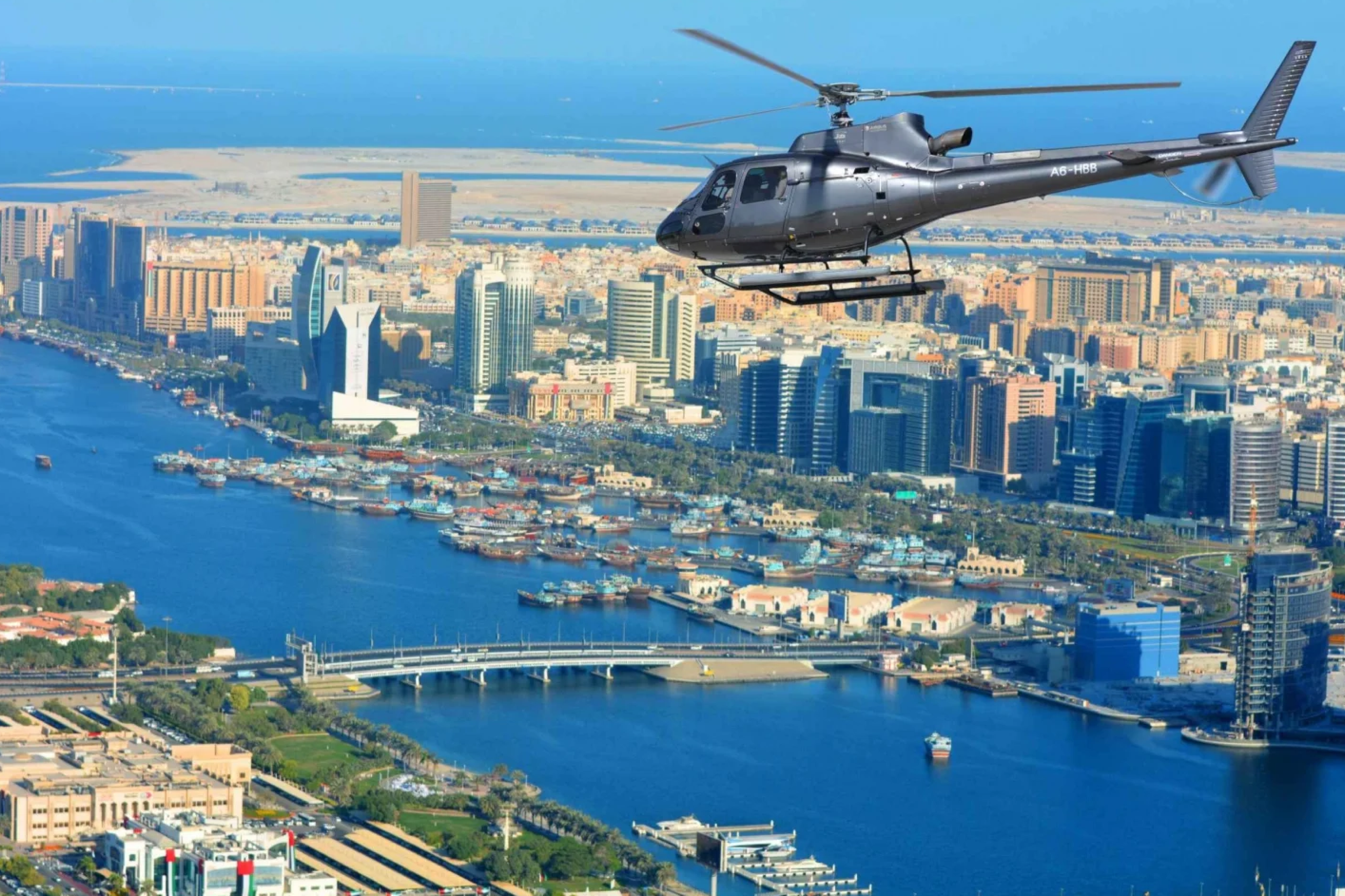 Dubai 25-Minute Helicopter Tour